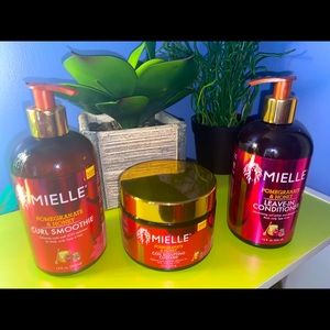 Mielle Pomegranate & Honey Collection